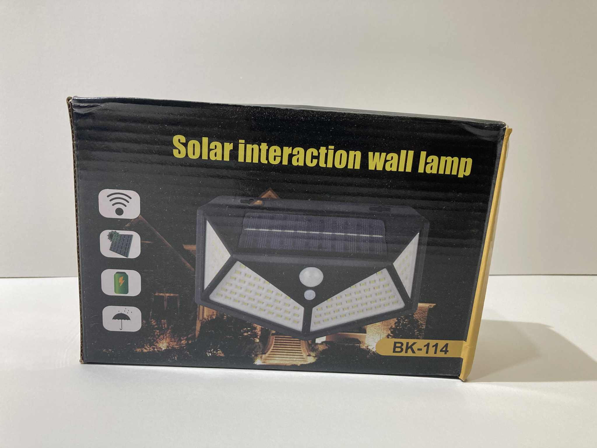 Lampes Murales Solaires 7